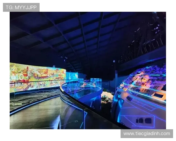 利用真人版手机打造沉浸式虚拟体验，满足年轻用户多样化娱乐需求